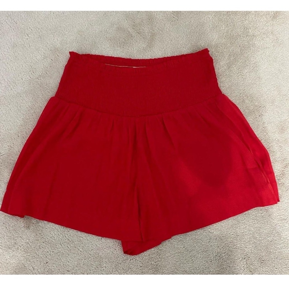 TCEC red skort